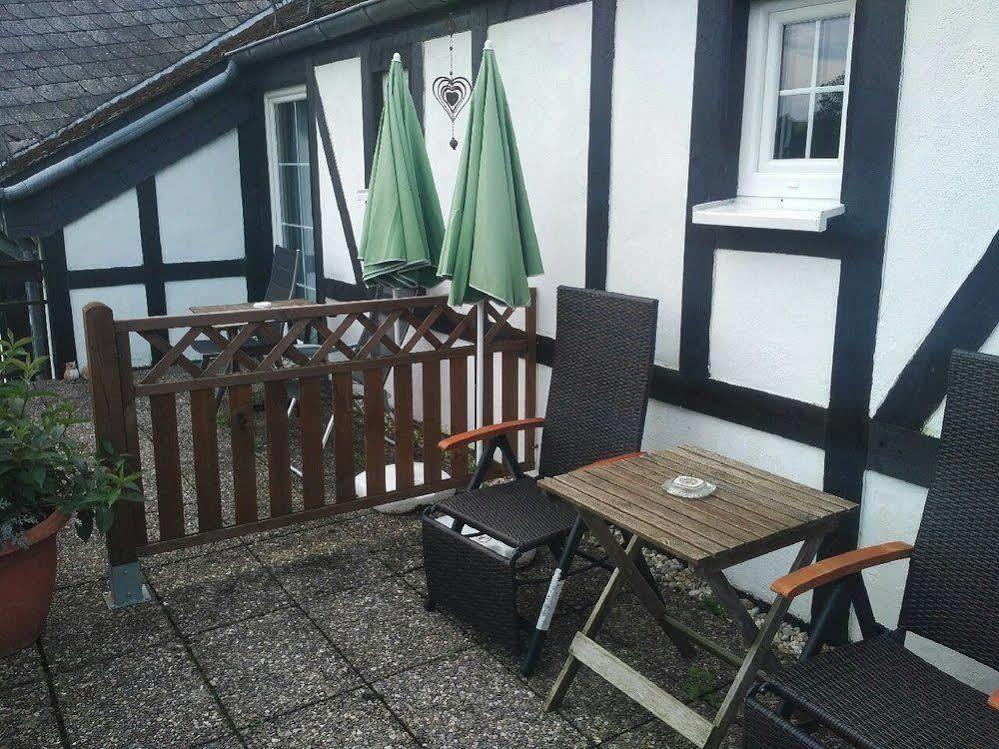 Hennetaler Hof Hotel Erflinghausen Exterior foto